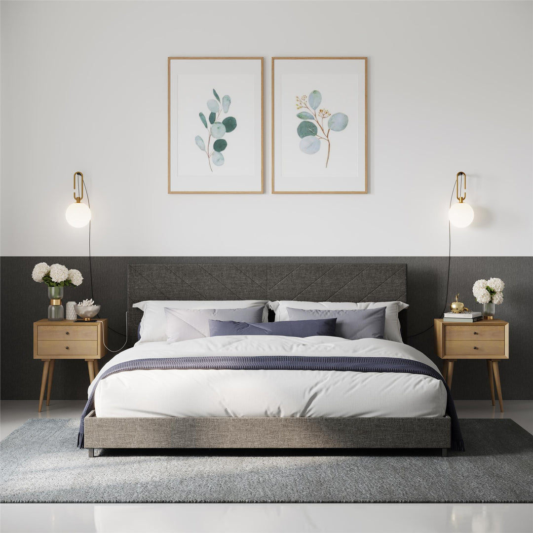 Paxson Upholstered Bed with USB Port and Wood Slats - Gray - King