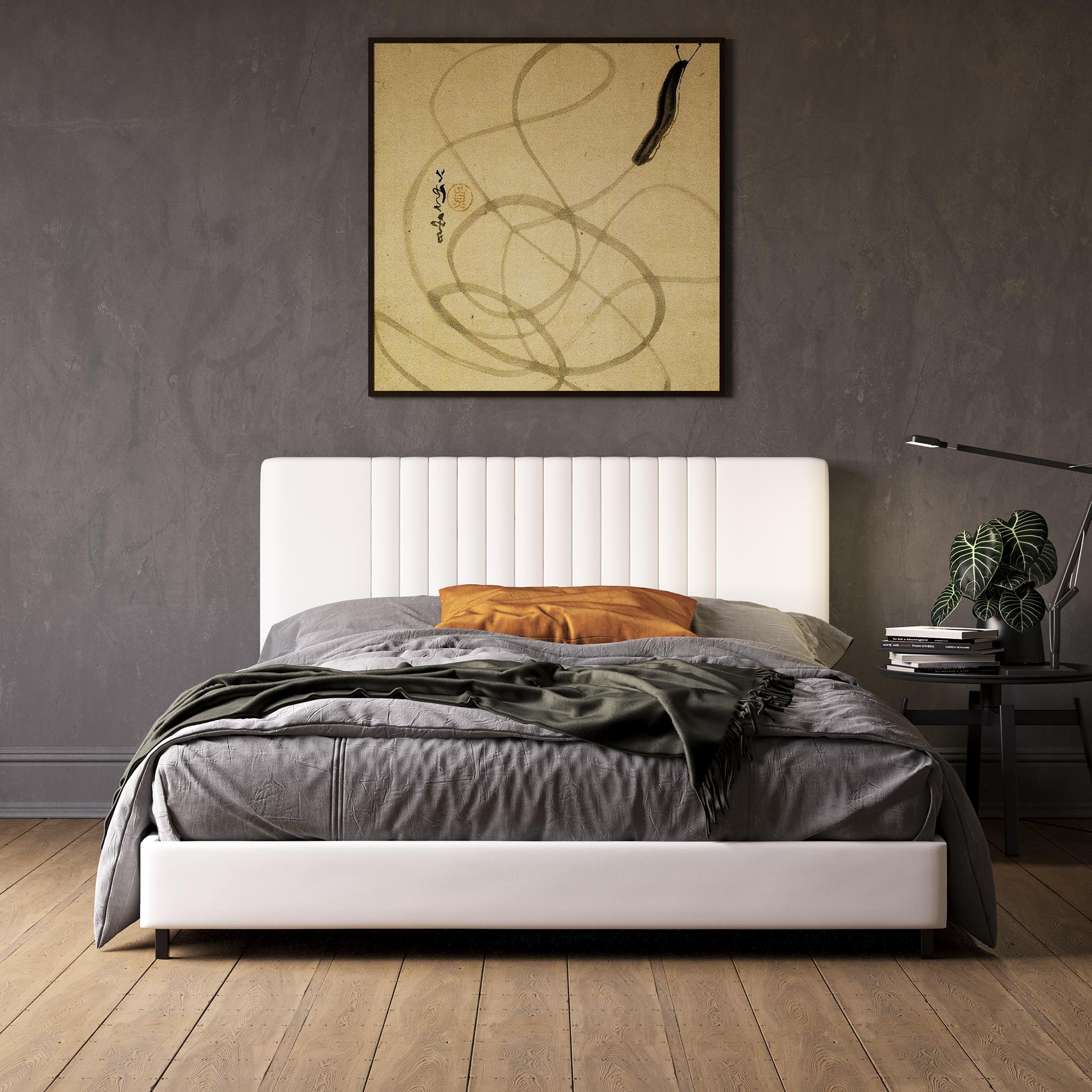 Modern luxurious tufted upholstered queen & discount king platform bed leather upholstery with