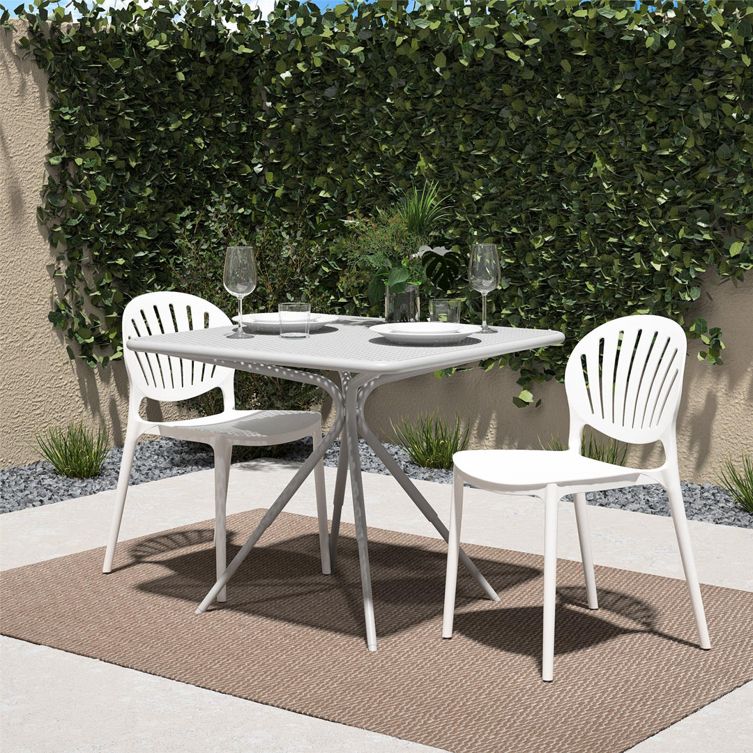 Chair with unique shell back -  White 