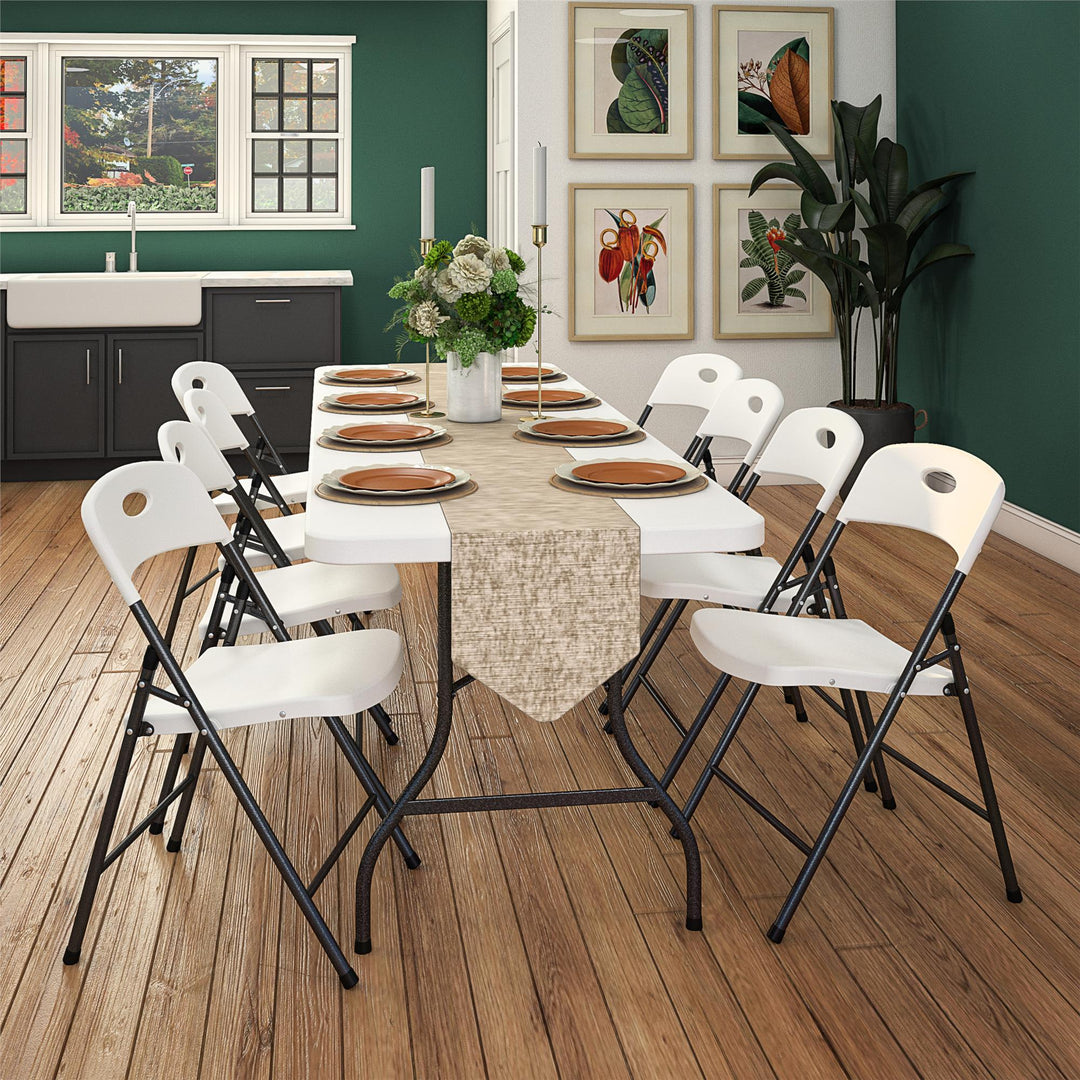 Durable plastic chairs - White - 4-Pack