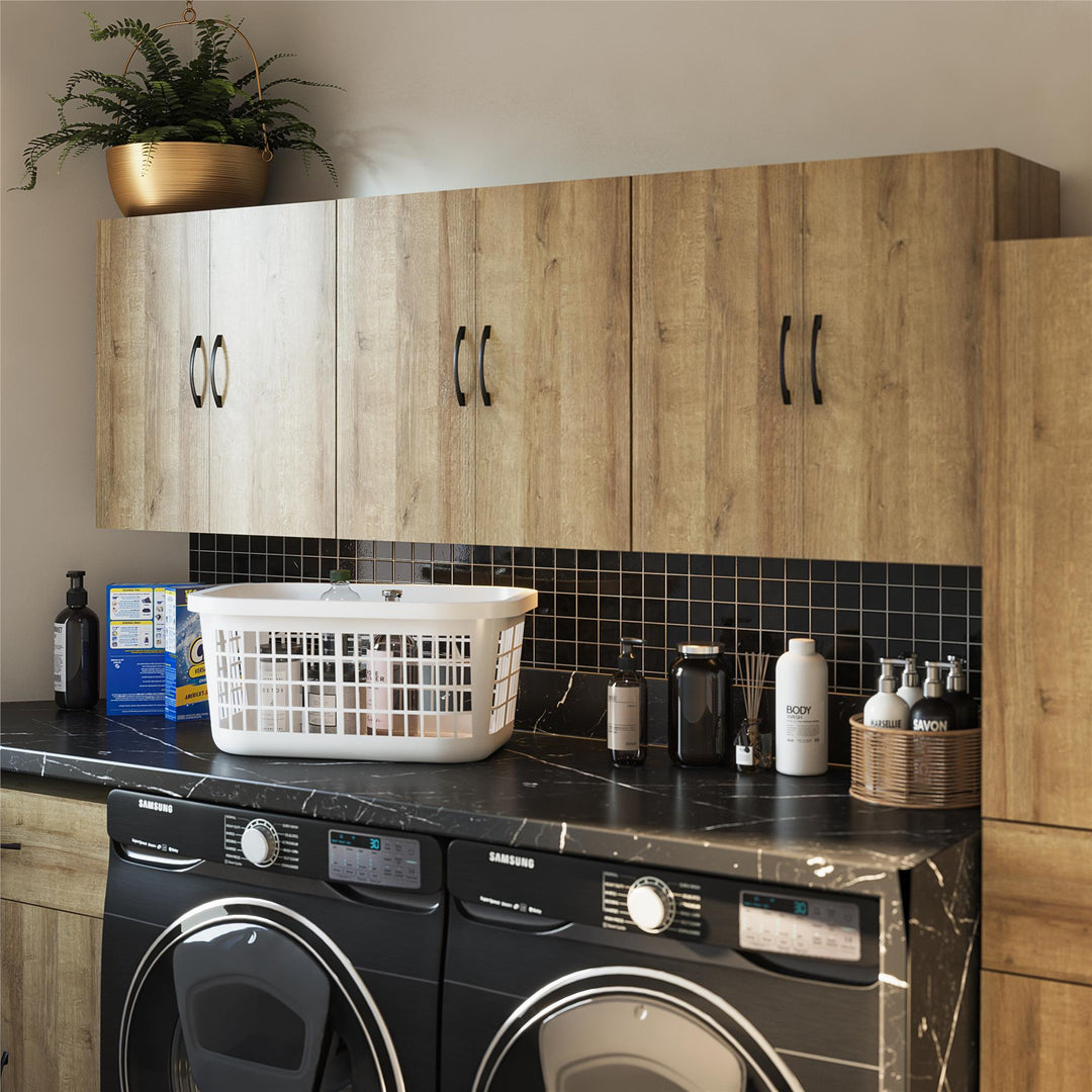 Sleek storage cabinet - Natural