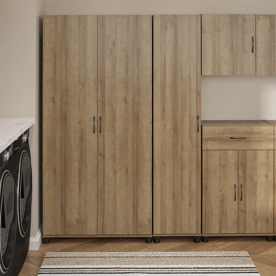 storage cabinet with adjustable shelves - Natural
