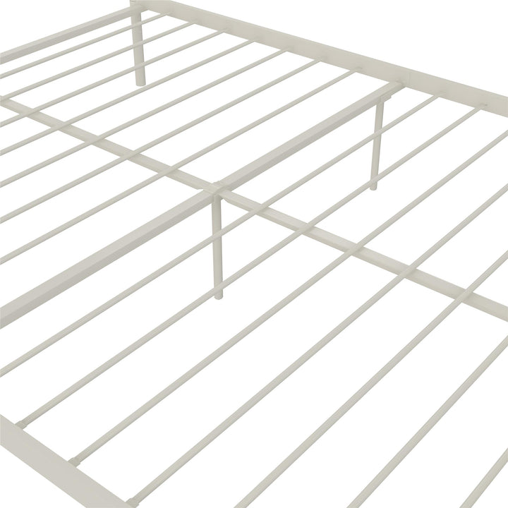 praxis metal bed - White - Full Size