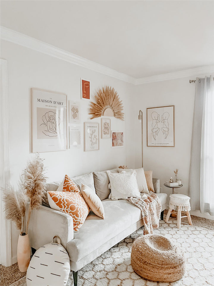 Elegant sofa with pillowback -  Light Gray
