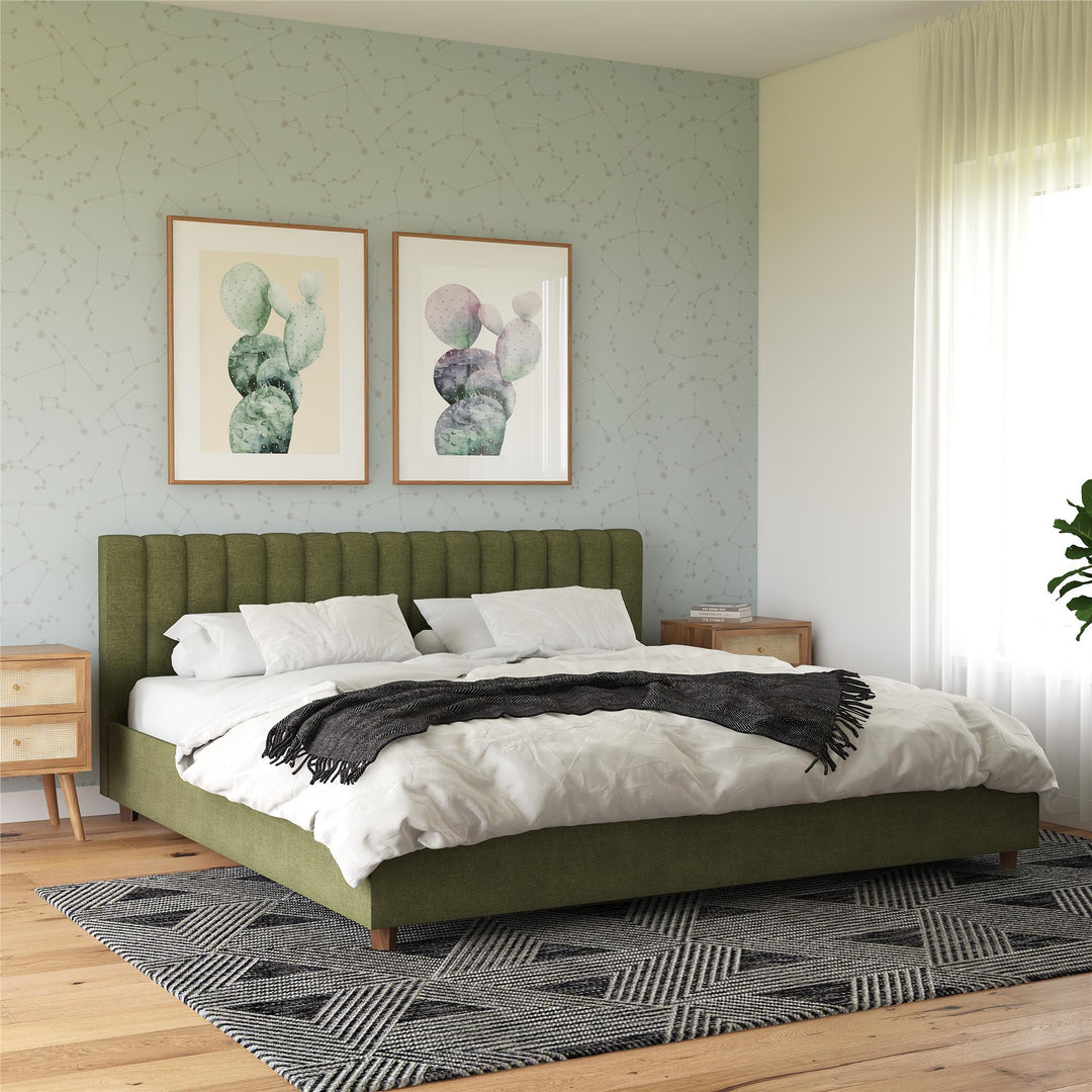 Elegant upholstered bed with headboard -  Green 