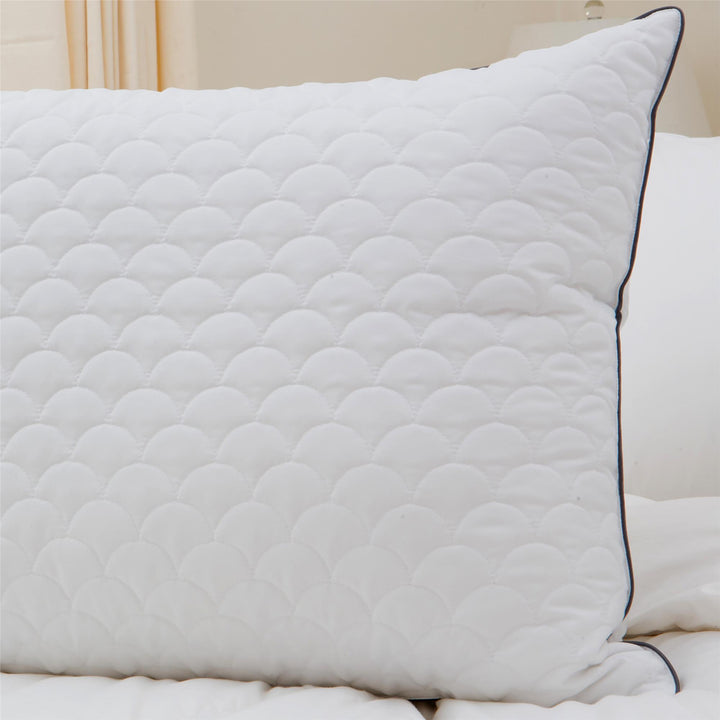 Scallop quilted pillow - Jumbo Size