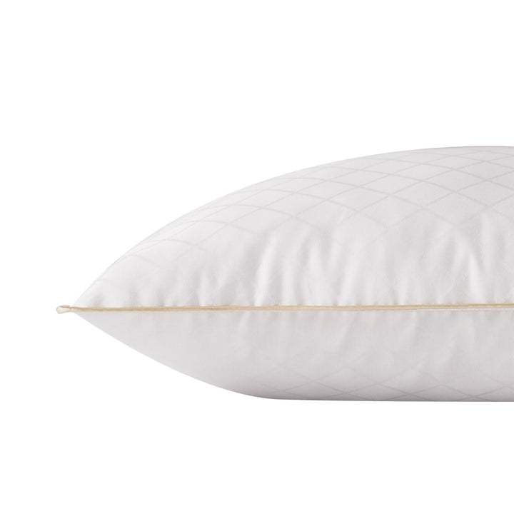 Decorative pillow with cording - King Size