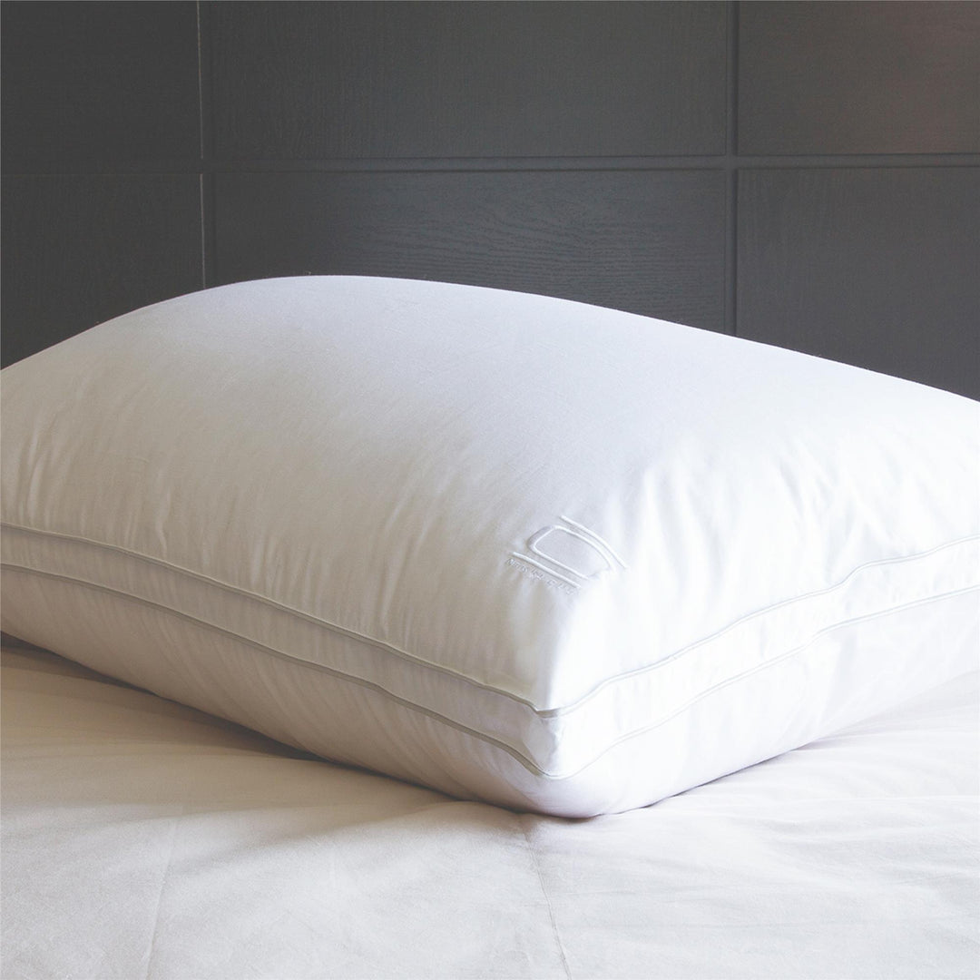 White Hypoallergenic pillow - King Size