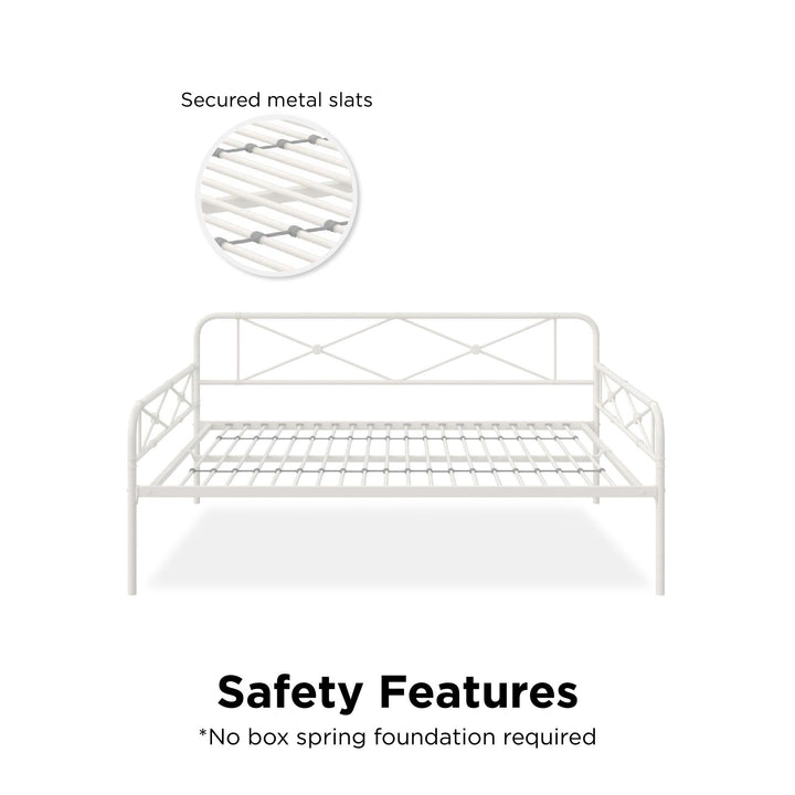 Allysa Metal Daybed with Steel Frame - White - Full