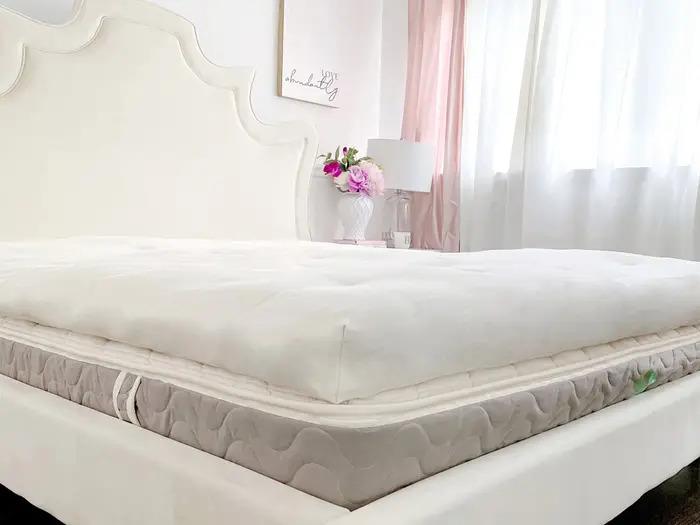 sustainable mattress topper - Off White - California King Size