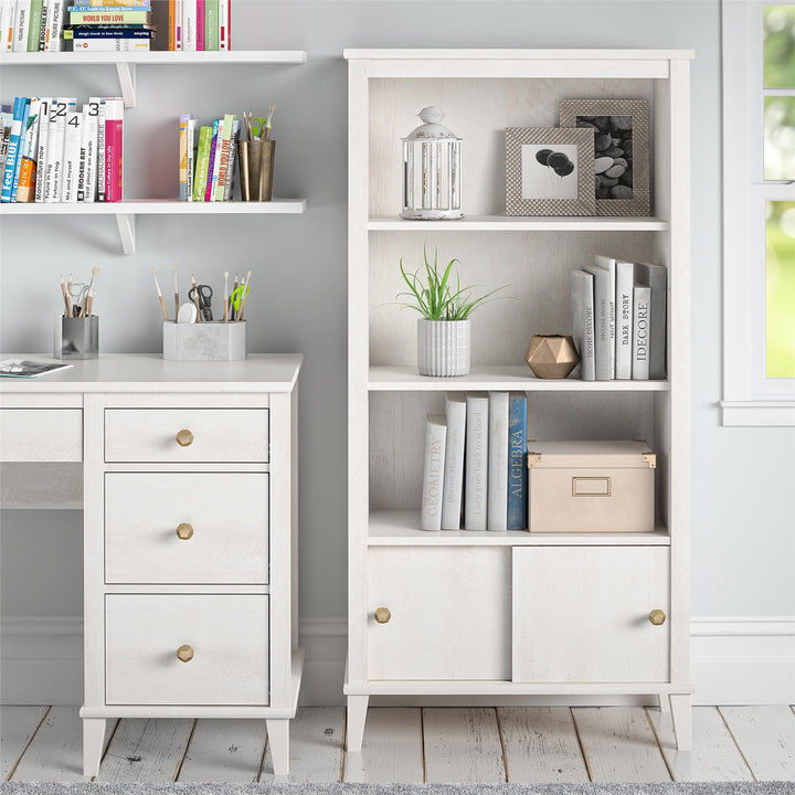 Kids' book storage solution with interchangeable knobs -  Ivory Oak