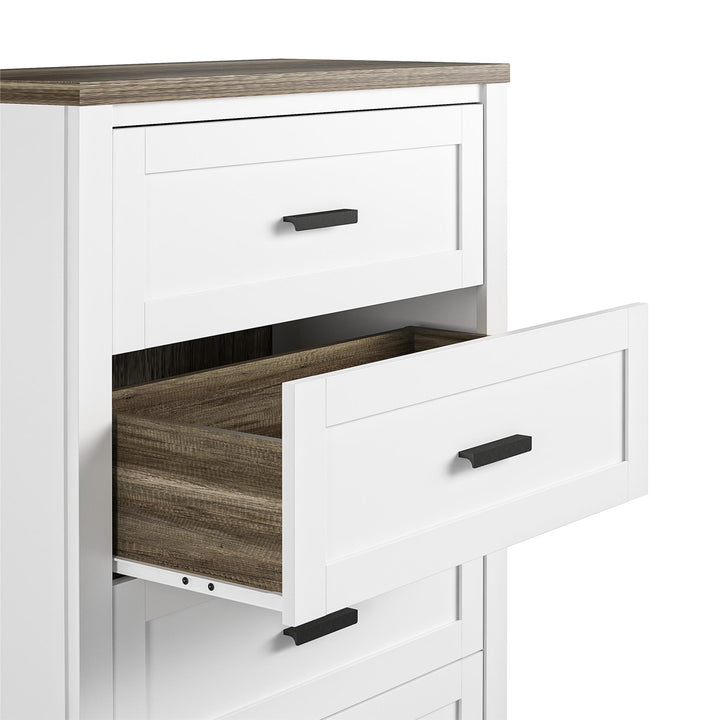 Durable Chapel Hill 4 Drawer Dresser -  White