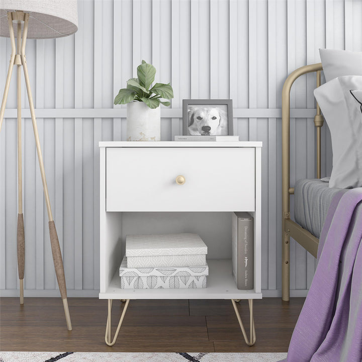 Finley Nightstand with 1 Drawer and Gold Hairpin Legs - White