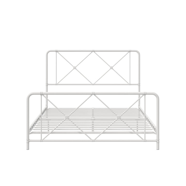 metal farmhouse bed - White - Full Size
