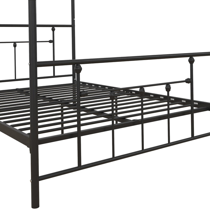 Canopy Bed with Metal Frame and Slats -  Black  -  Queen