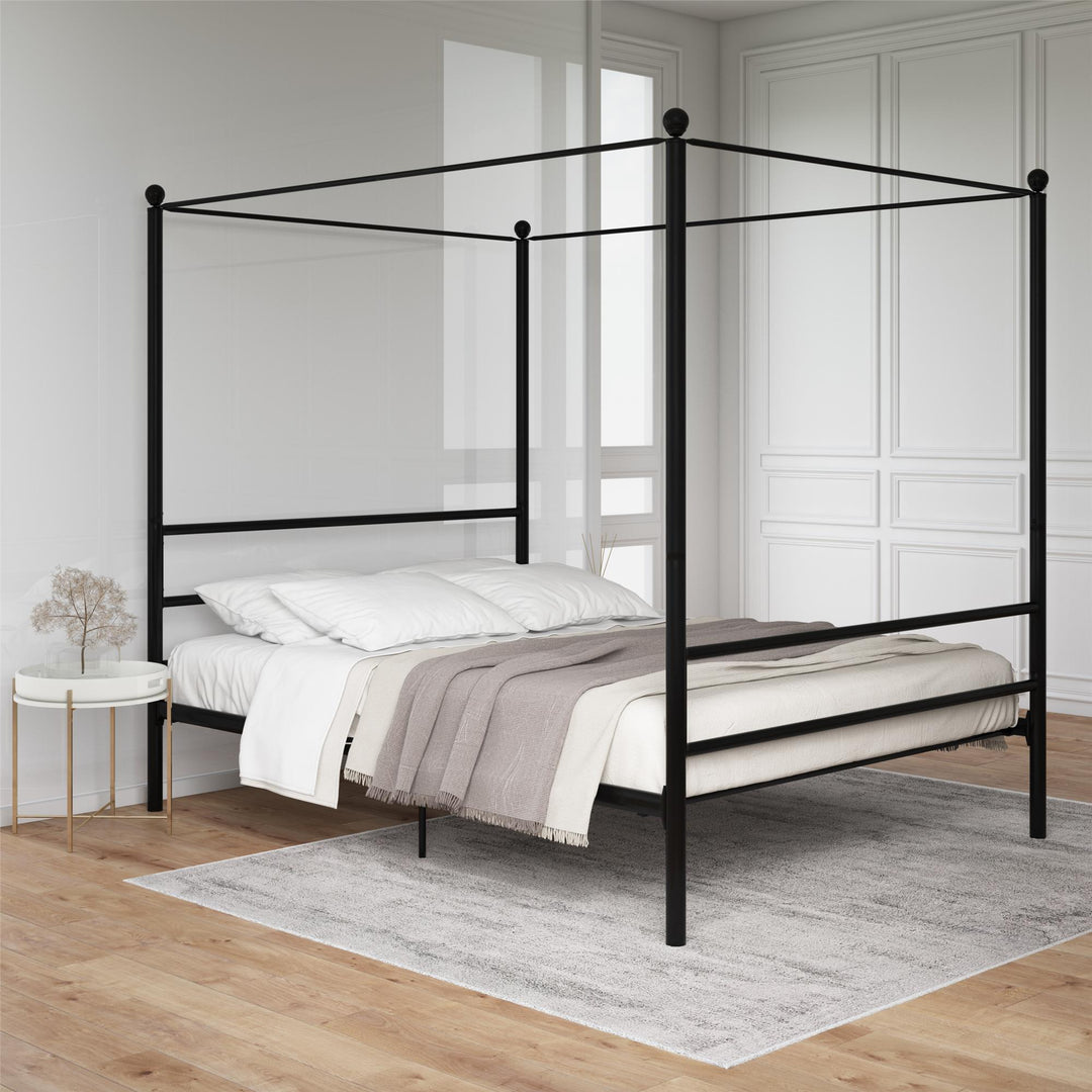 Luxurious canopy bed - Black - Full
